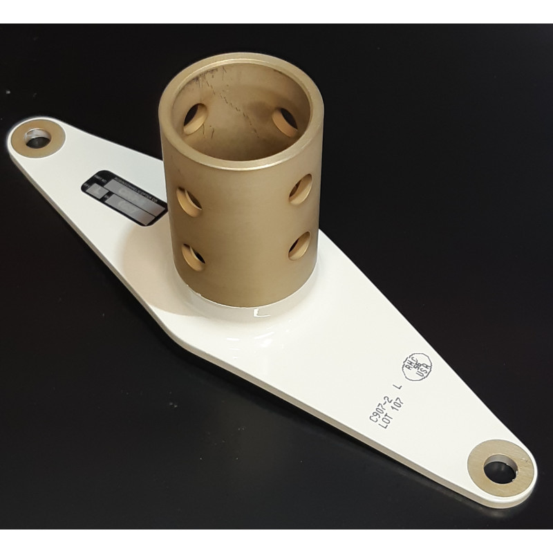 C907-2 Yoke, Long ( shaft length - 2.90 in. ) ROBINSON R44