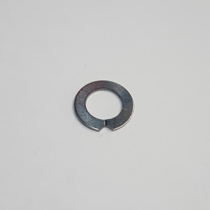 82-32-101-20 Southco Retainer