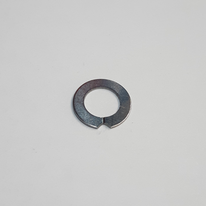 82-32-101-20 Southco Retainer