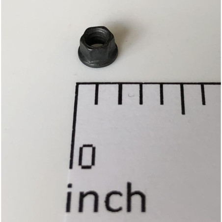 MS21042-L04 Nakrętka (nut) 4-40"
