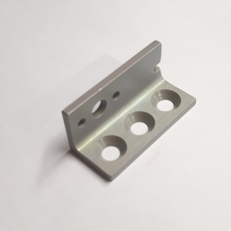 A185-8 BACKET, UPPER RH