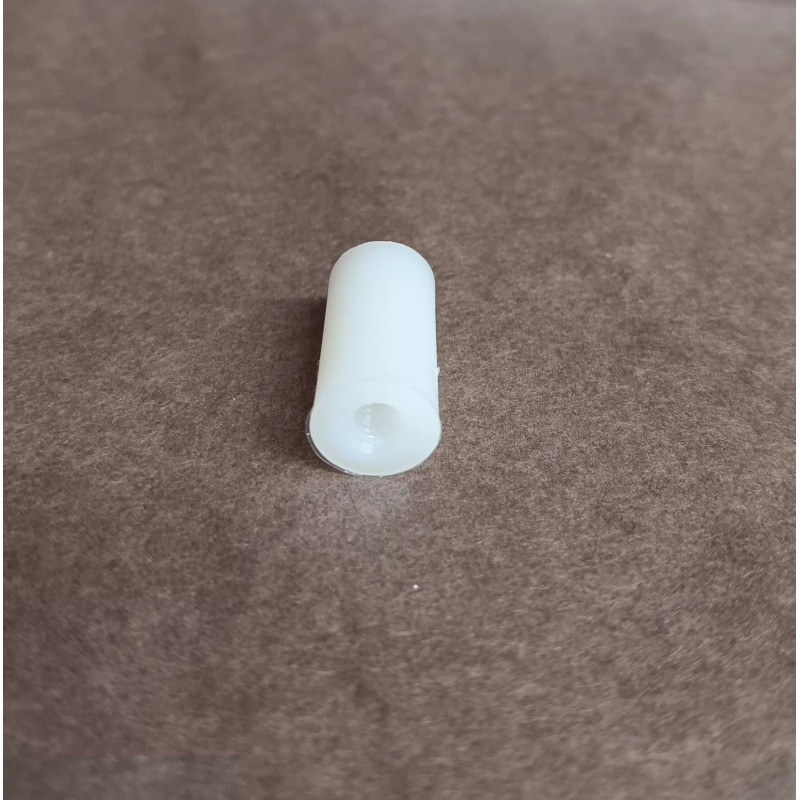 C710-3 Spacer Plastic ROBINSON R44/R66