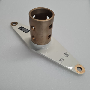 C907-1 Yoke, Short ( shaft length - 2.76 in. ) ROBINSON R44