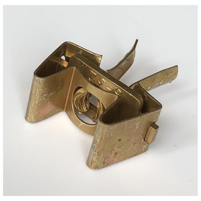 MS33737-16C A8944-632-493 Nakrętka do przyrządów lotniczych (instrument ...